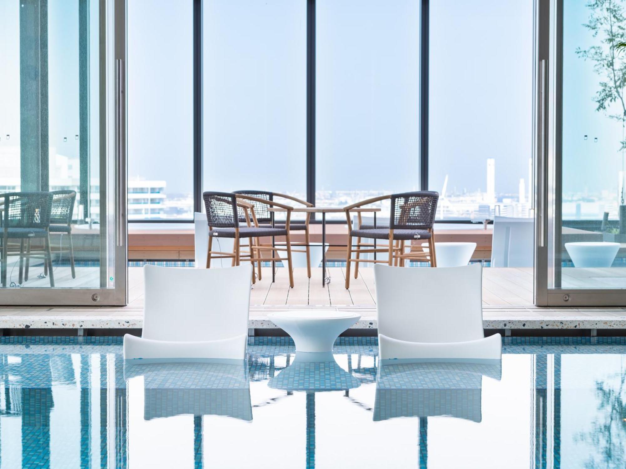 Mitsui Garden Hotel Yokohama Minatomirai Premier المظهر الخارجي الصورة The Sky Pool